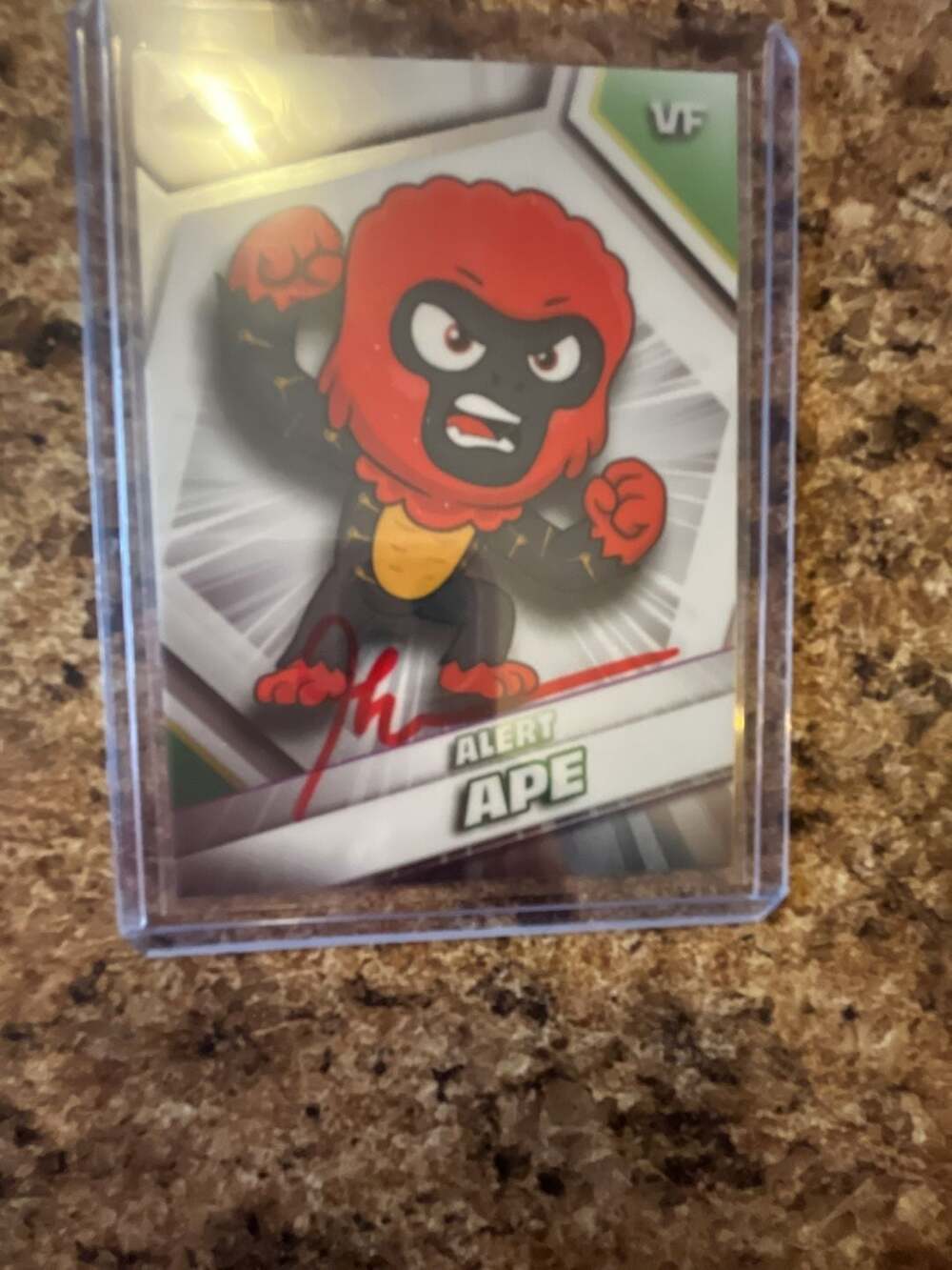 2026 Topps Chrome VeeFriends Alert Ape #18 Gary Vaynerchuk GaryVee Autograph - Picture 2 of 3